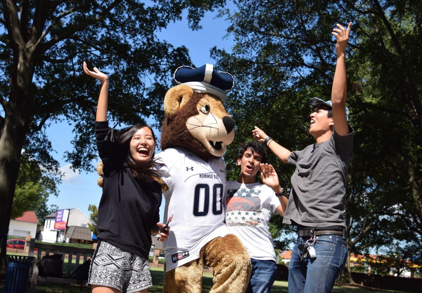 odu-students-big-blue